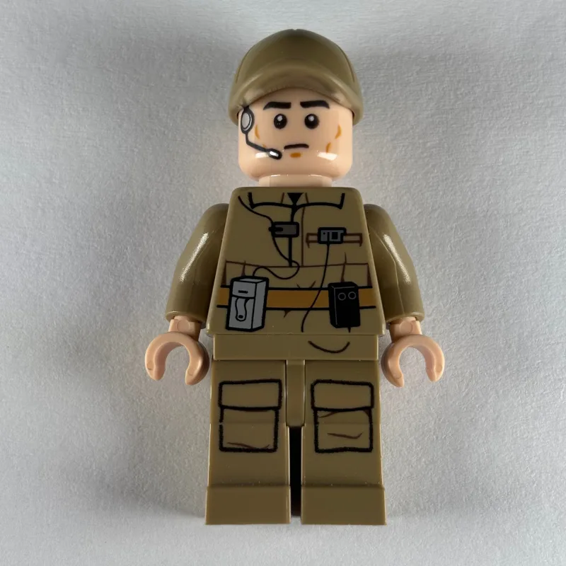 Rebel Technician / Ground Crew, Dark Tan Unif… — minifigurine LEGO | Brick Broker