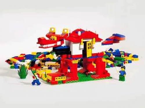 LEGO 4258 Paysage de jeu grande boîte - prix | Brick Broker