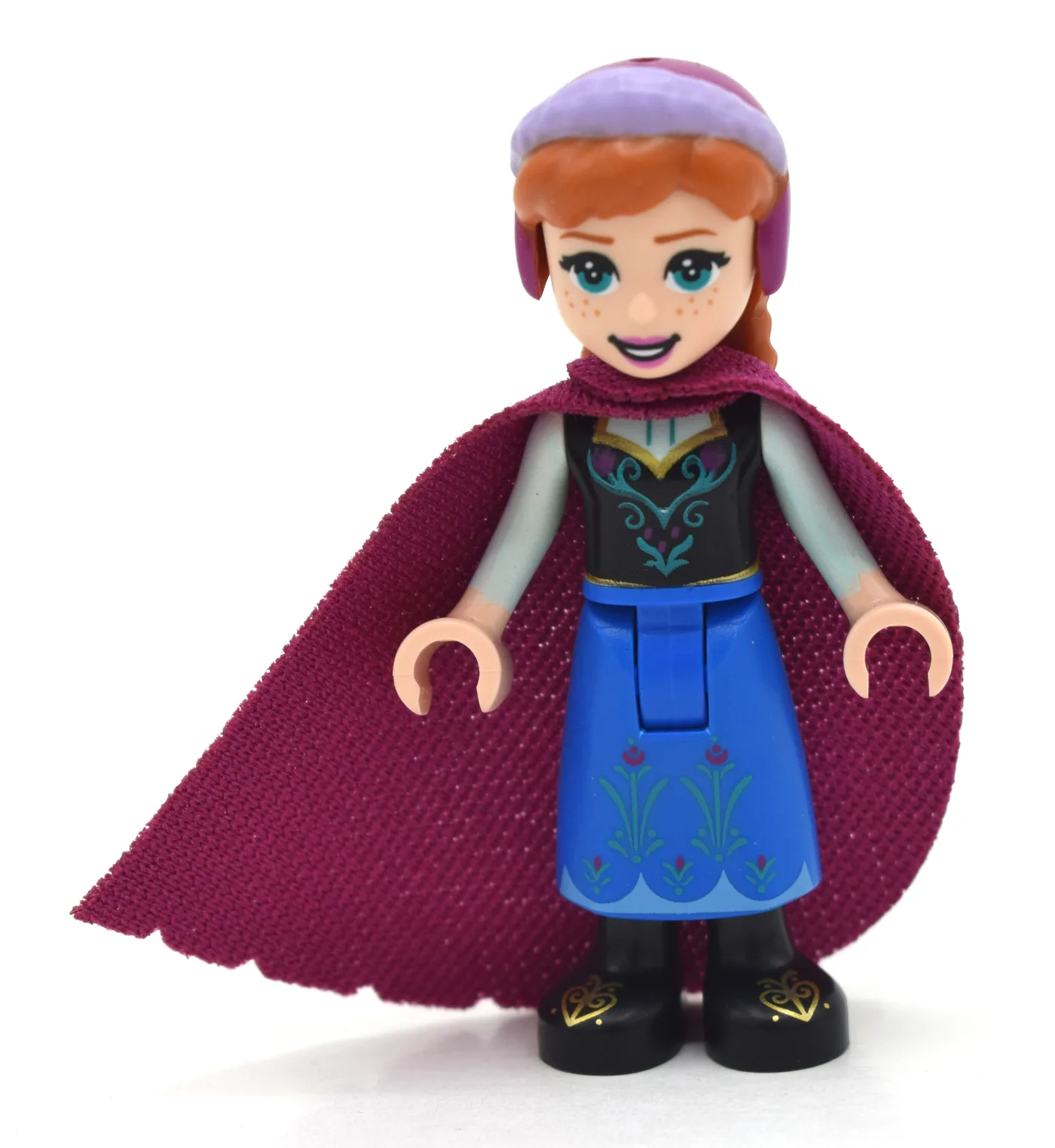 Anna, Black Top, Blue Skirt — dans quels sets LEGO ? (fig-011576) | Brick Broker