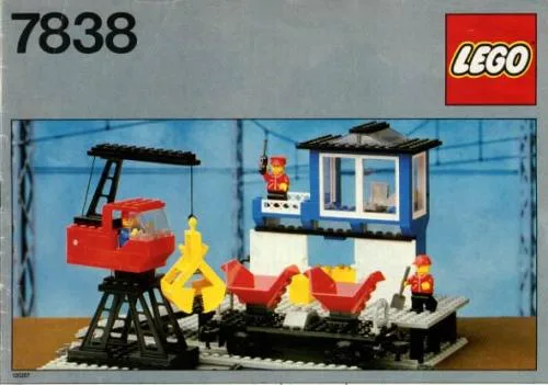 LEGO 7838 Dépôt de chargement de marchandises avec wagon - prix | Brick Broker