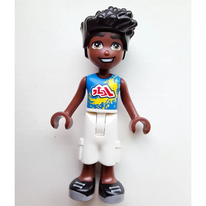 Zac - Blue Shirt, White Pants — dans quels sets LEGO ? (fig-013928) | Brick Broker