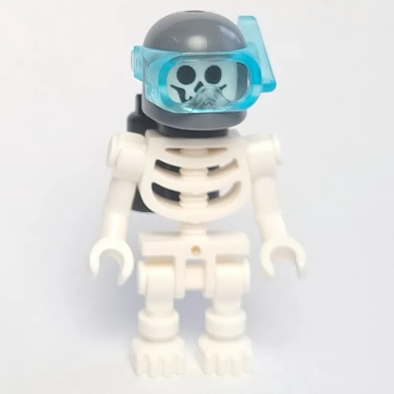 Skeleton, Standard Face, Dive Helmet and Airt… — minifigurine LEGO | Brick Broker