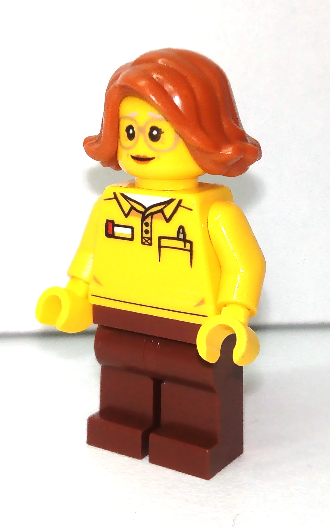 Toy Store Employee — dans quels sets LEGO ? (fig-000001) | Brick Broker