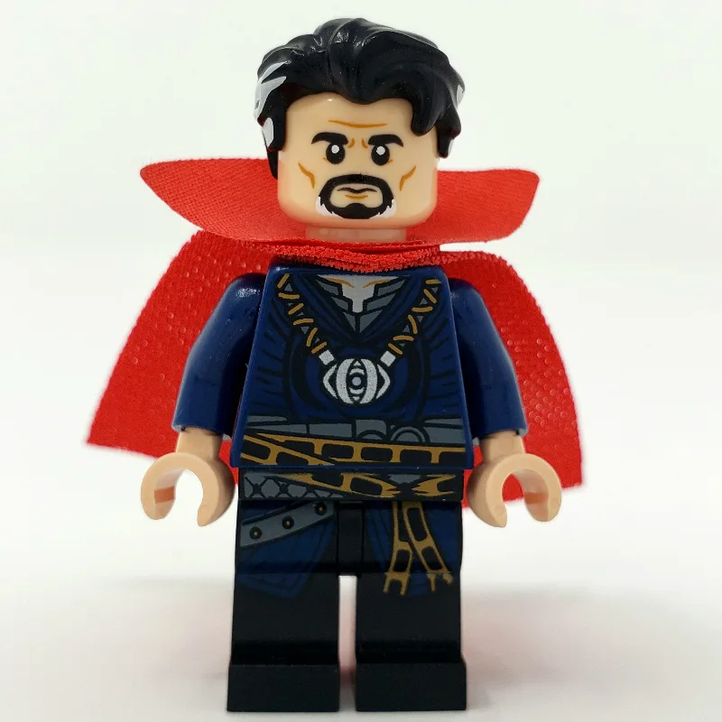 Doctor Strange with Red Cape and Collar — minifigurine LEGO | Brick Broker