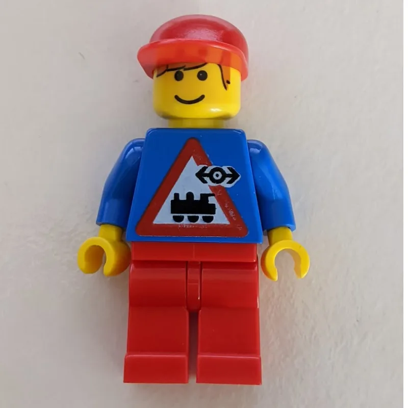 Train Employee - Blue Torso, Red Legs, Red Cap — minifigurine LEGO | Brick Broker