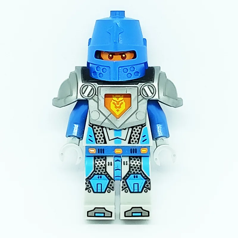 Nexo Knight Soldier with Blue Helmet — dans quels sets LEGO ? (fig-003171) | Brick Broker