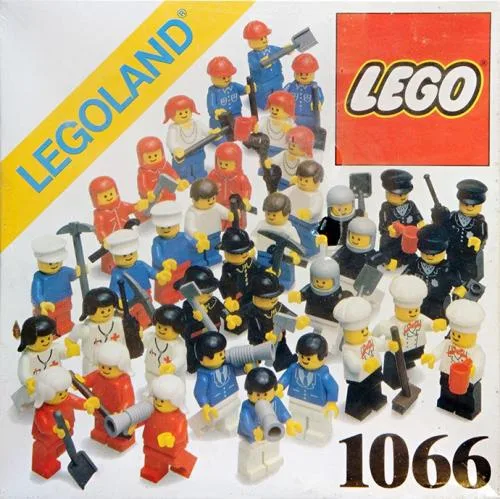 LEGO 1066 36 Petits Personnages + Accessoires - prix | Brick Broker