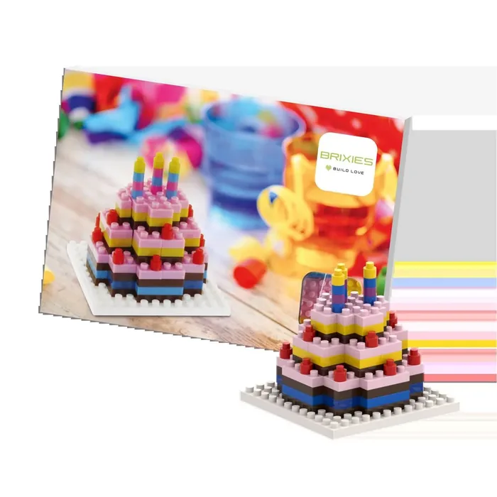BRIXIES Carte postale Gâteau d'anniversaire (BRIXIES-220.093) - prix | Brick Broker