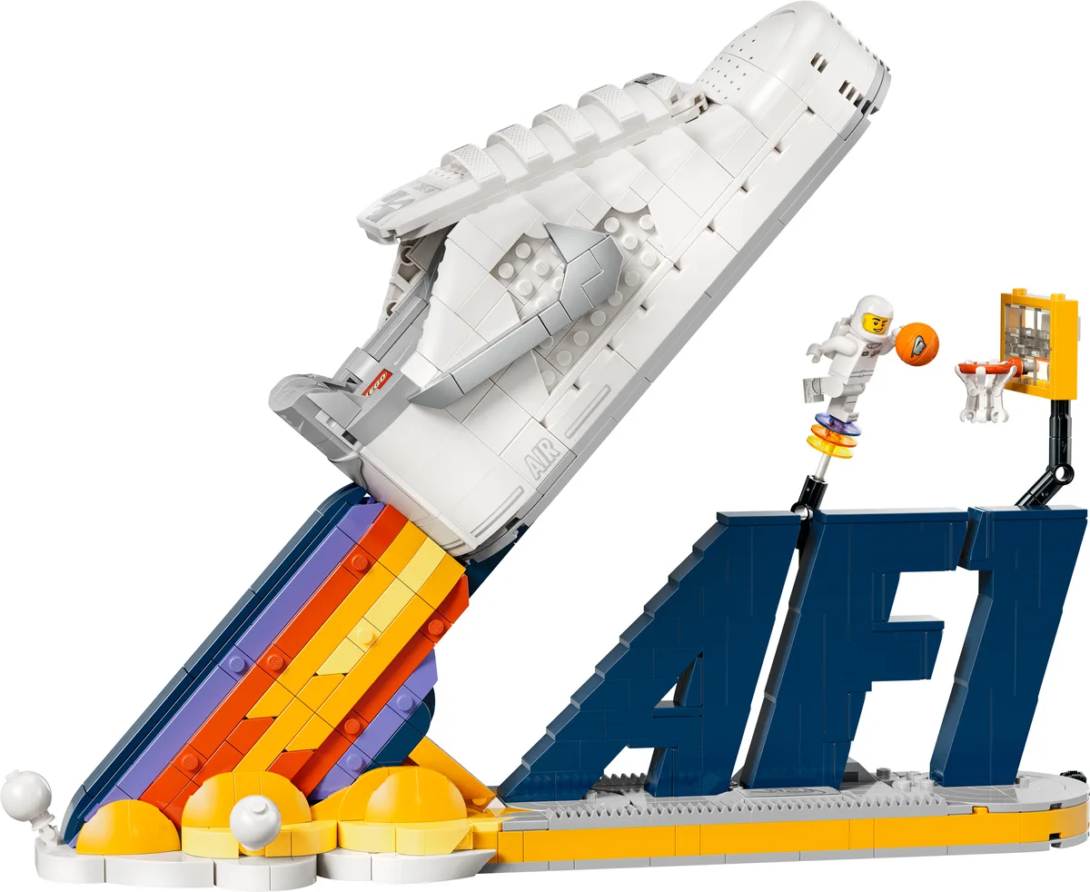 43026 Nike Air Force 1 x LEGO Set - prix | Brick Broker