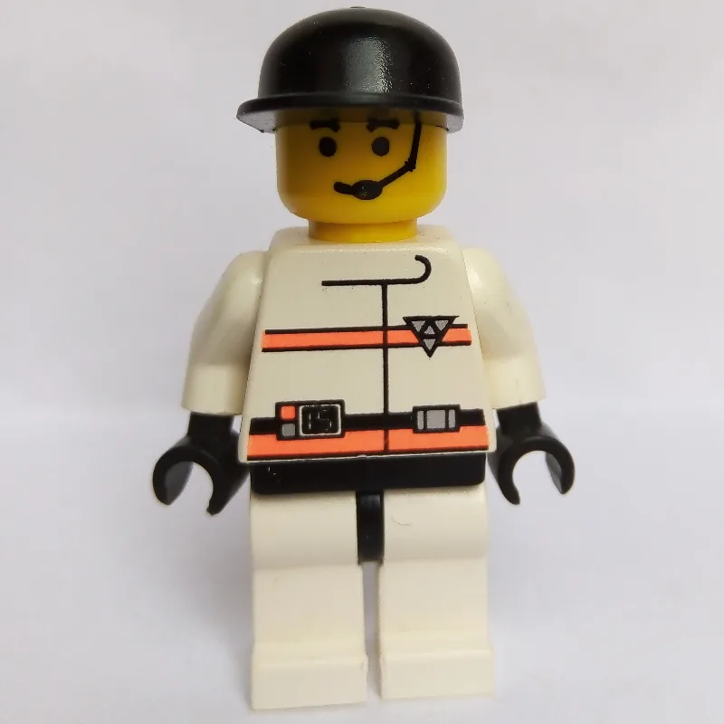 Res-Q Man, Black Cap, Headset — dans quels sets LEGO ? (fig-008536) | Brick Broker