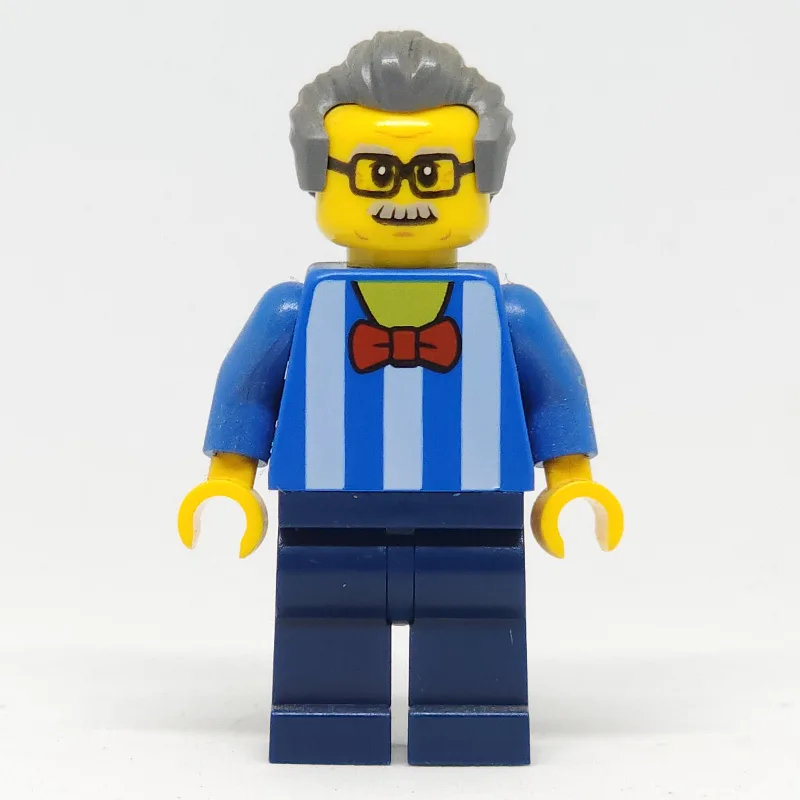 Blue Torso, Dark Blue Legs, Dark BLuish Grey… — minifigurine LEGO | Brick Broker