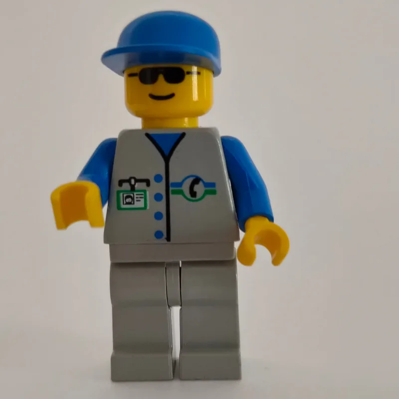 Repairman, Light Gray Vest with Phone Logo an… — minifigurine LEGO | Brick Broker