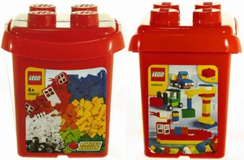 LEGO 4586940 Édition Limitée de Base - prix | Brick Broker