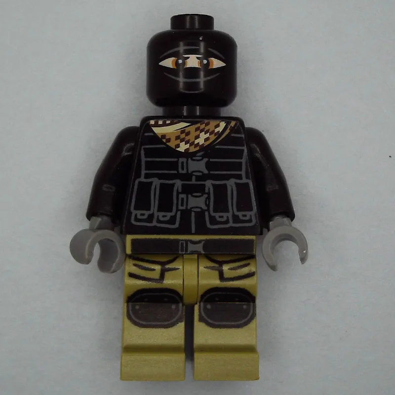 Foot Soldier with Face Wrap (2014 Movie) — minifigurine LEGO | Brick Broker