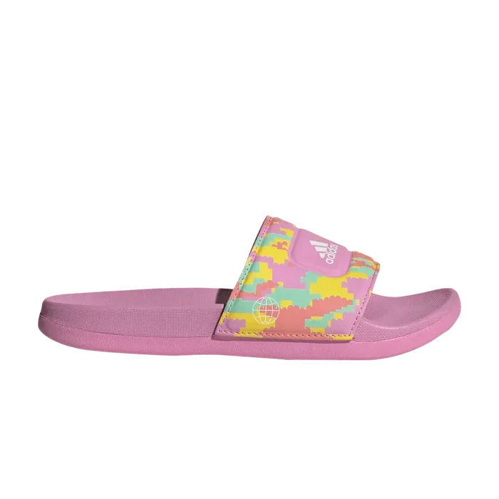 Sandales adidas Adilette Slide J x LEGO (Camouflage - Bonheur Orchidée) - Enfants (HP7596-1) - prix | Brick Broker