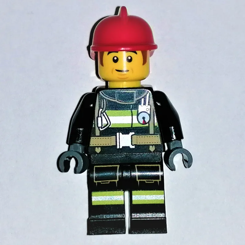 Bob, Black Firesuit, Red Helmet — dans quels sets LEGO ? (fig-011715) | Brick Broker
