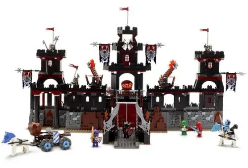 LEGO 8877 La Forteresse Noire de Vladek - prix | Brick Broker