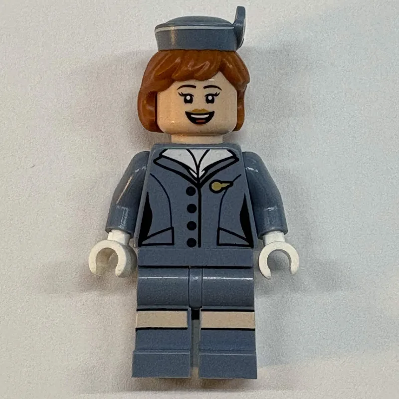 Pan Am Air Hostess, Sand Blue Uniform — dans quels sets LEGO ? (fig-017529) | Brick Broker