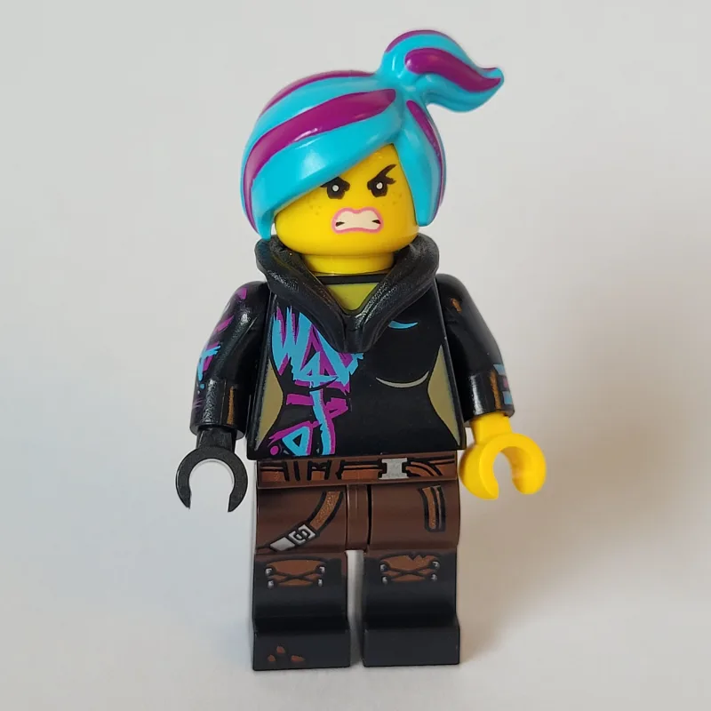 Lucy Wyldstyle, Medium Azure Hair — dans quels sets LEGO ? (fig-007079) | Brick Broker