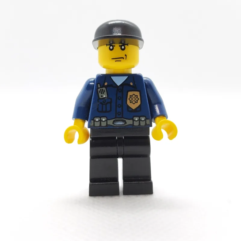 Policeman, Dark Blue Shirt with Radio and Bad… — minifigurine LEGO | Brick Broker