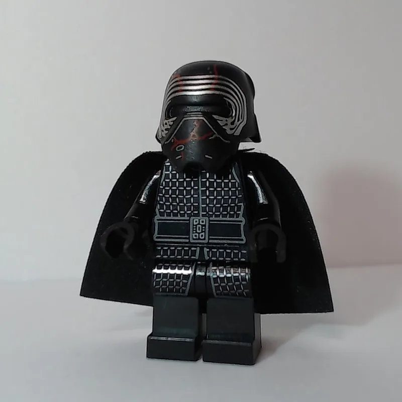 Kylo Ren, Helmet with Red Cracks, Cape — dans quels sets LEGO ? (fig-004455) | Brick Broker