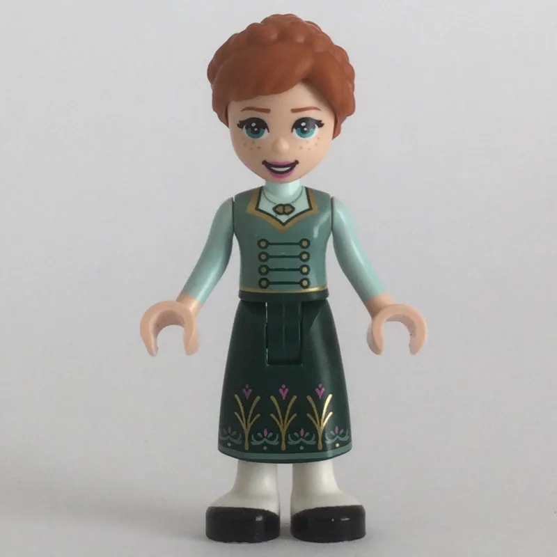 Anna - Sand Green Tunic, Dark Green Skirt — minifigurine LEGO | Brick Broker