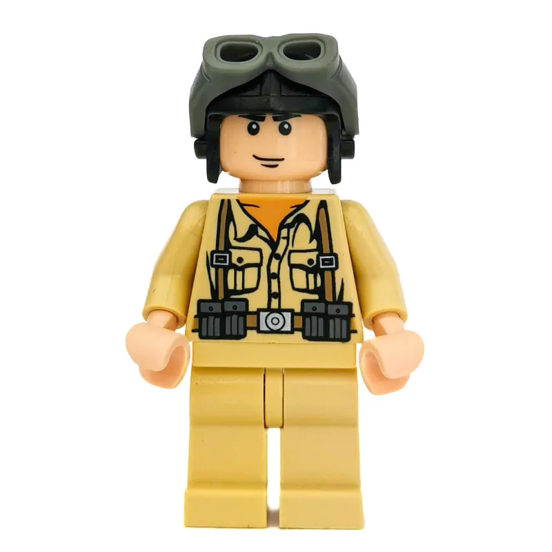 German Soldier with Black Helmet and Goggles — minifigurine LEGO | Brick Broker