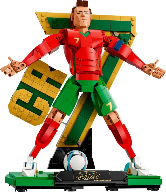 LEGO 43016 Cristiano Ronaldo – Légende du foot - prix | Brick Broker