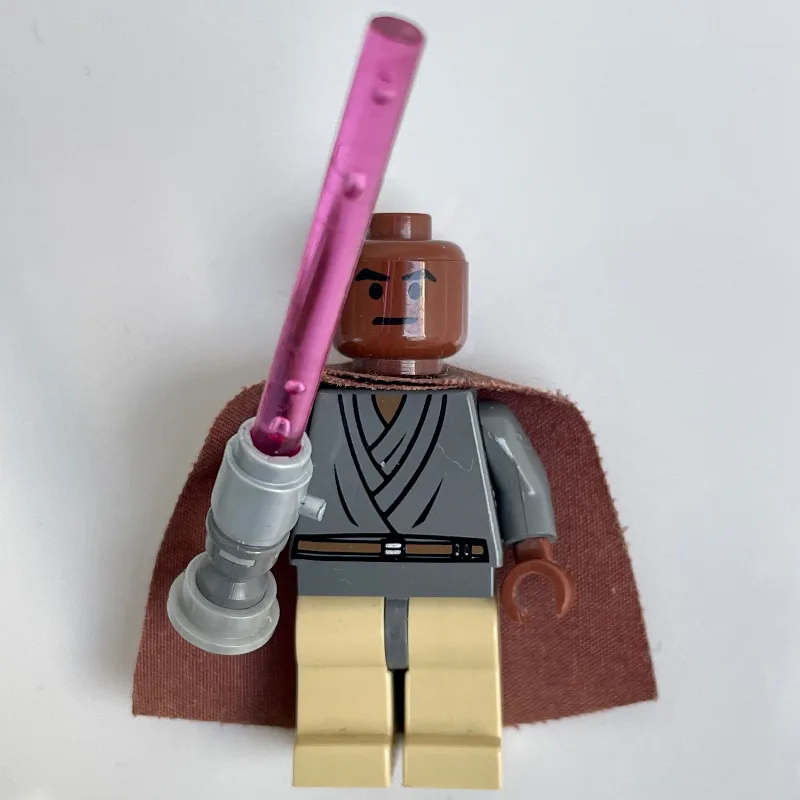 Mace Windu, Light-up Lightsaber — dans quels sets LEGO ? (fig-007679) | Brick Broker