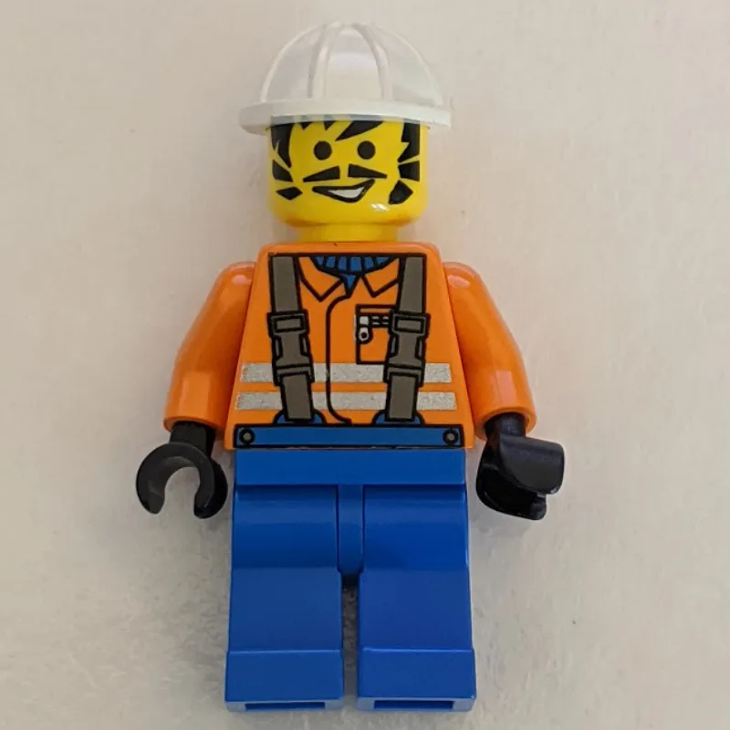 Construction Worker, Orange Jacket with Suspe… — minifigurine LEGO | Brick Broker