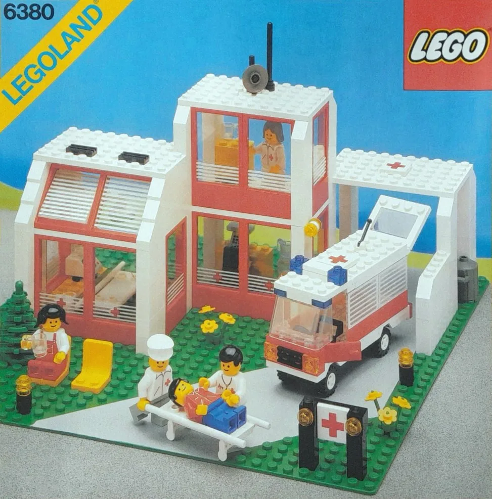 LEGO 6380 Centre de traitement d'urgence - prix | Brick Broker