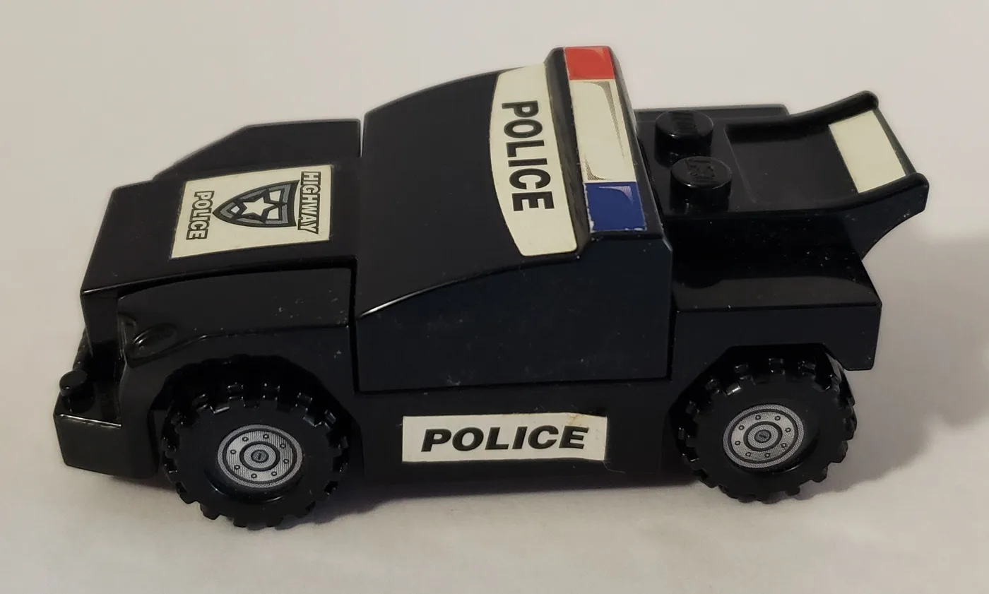 LEGO Voiture de police (GMRACER6-1) - prix | Brick Broker