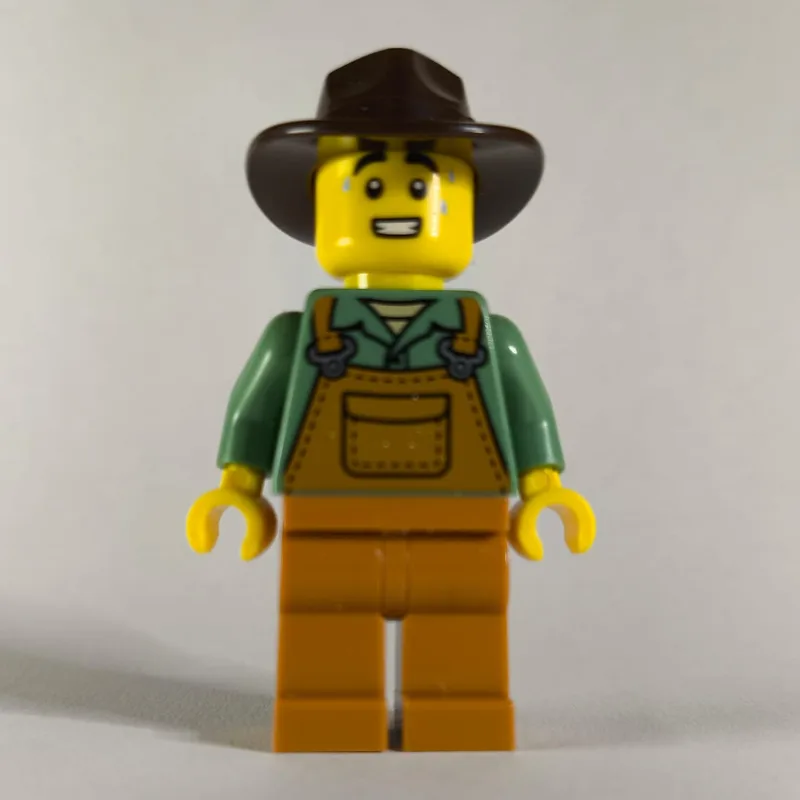 Farmer, Medium Nougat Overalls, Dark Brown Hat — minifigurine LEGO | Brick Broker