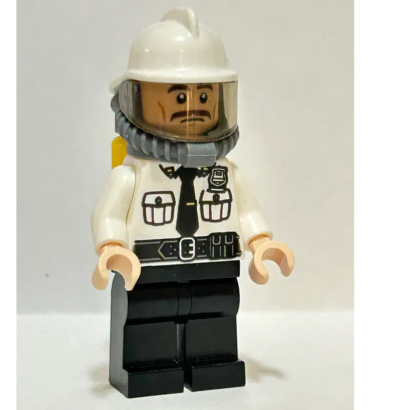 Security Guard with Helmet, Visor, and Air Ta… — minifigurine LEGO | Brick Broker
