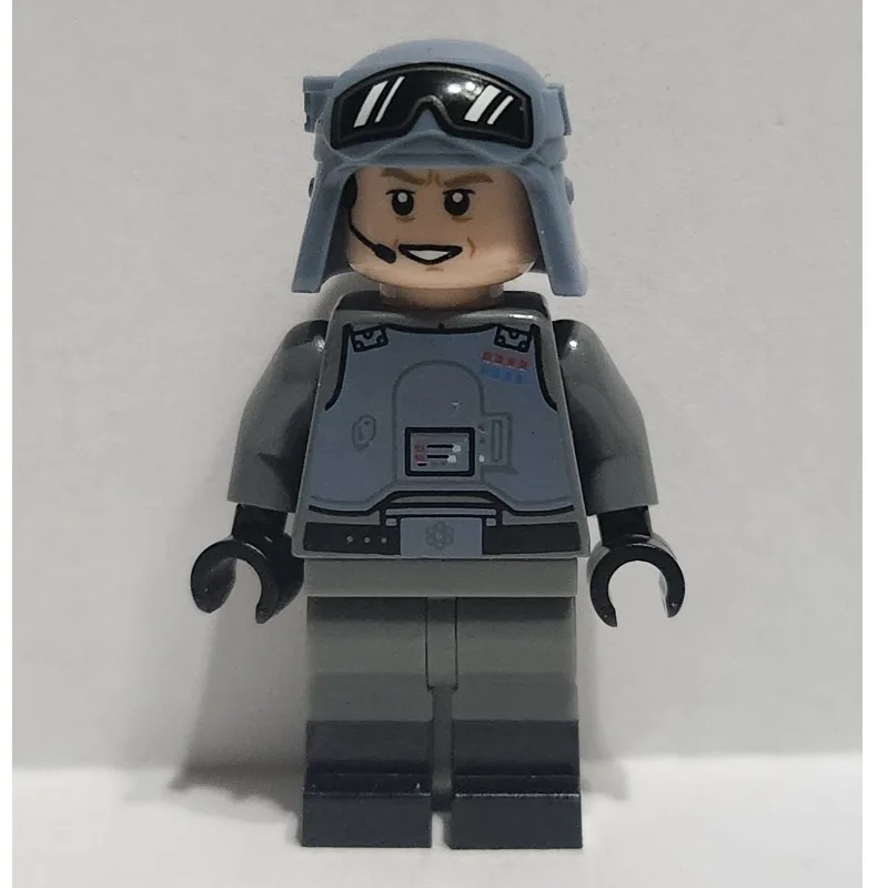 General Maximillian Veers, Sand Blue Helmet w… — minifigurine LEGO | Brick Broker