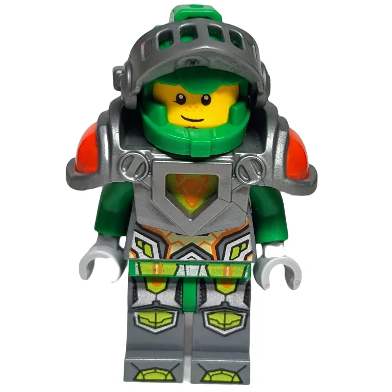 Aaron Fox with Flat Silver Visor and Armor — minifigurine LEGO | Brick Broker