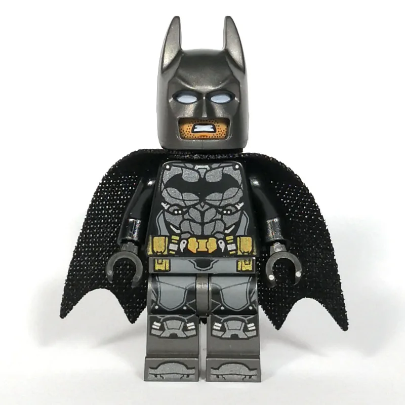 Batman, Black Suit, Black Cape, Pearl Titaniu… — minifigurine LEGO | Brick Broker