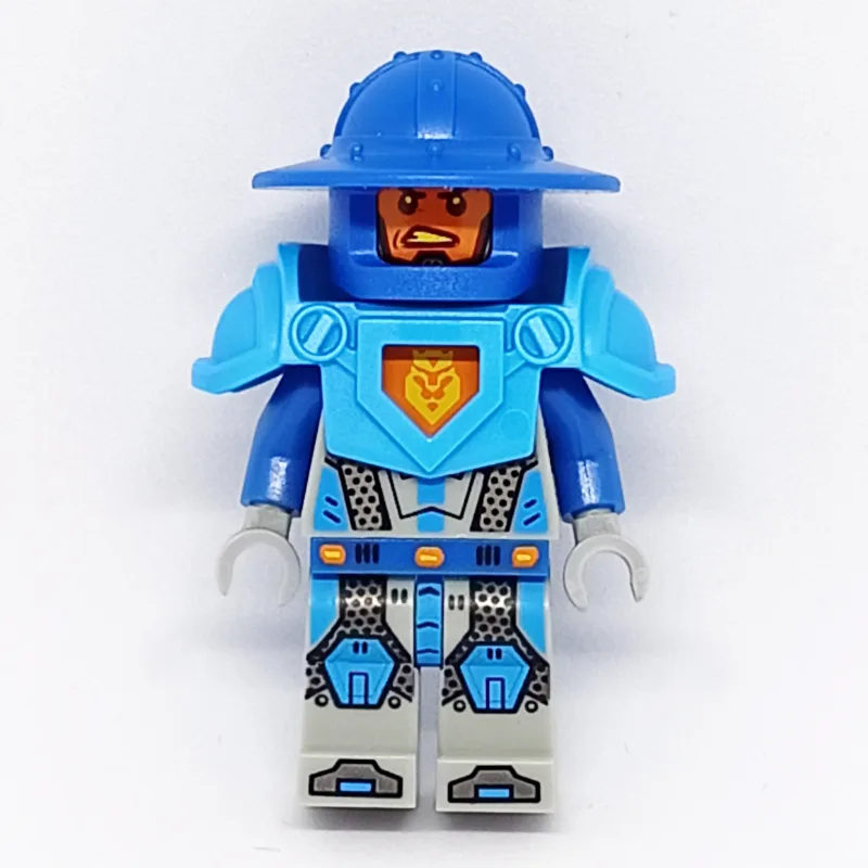 Nexo Knight Soldier with Blue Helmet with Wid… — minifigurine LEGO | Brick Broker