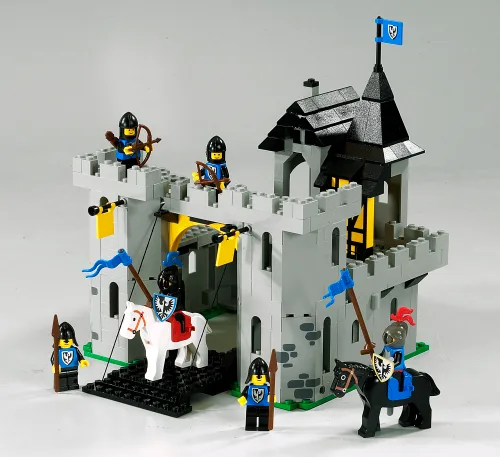 LEGO 10039 Forteresse du Faucon Noir - prix | Brick Broker