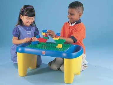 LEGO 3024 Table de construction - prix et où acheter | Brick Broker