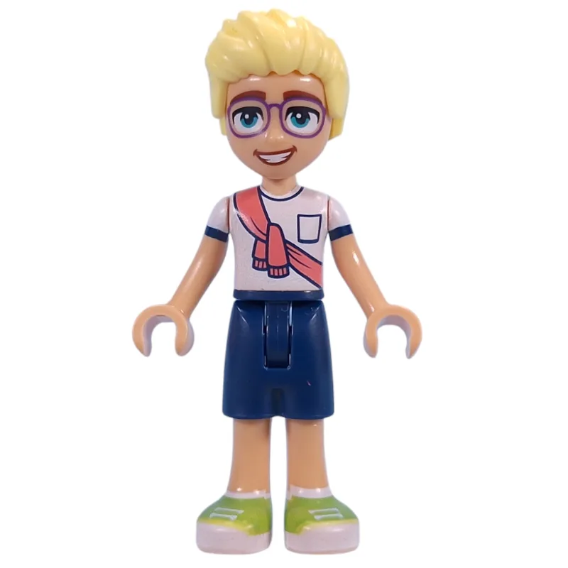 Olly - White Top, Dark Blue Shorts — dans quels sets LEGO ? (fig-015766) | Brick Broker