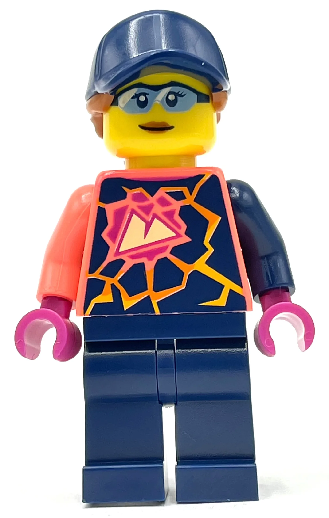 Coral Torso, Dark Blue Legs, Dark Blue Cap, D… — minifigurine LEGO | Brick Broker