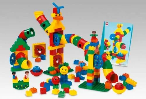 LEGO 9089 Kit d'expérimentation de tubes - prix | Brick Broker