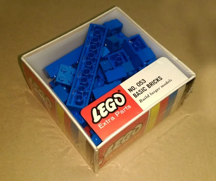 LEGO 053 Briques de base assorties - Bleu - prix | Brick Broker