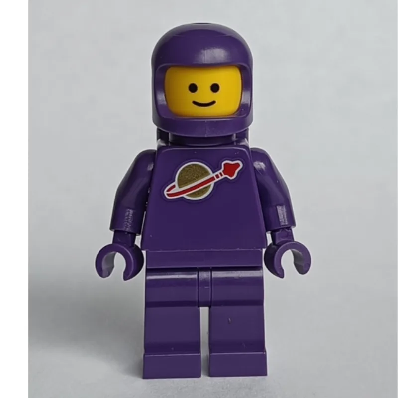 Classic Spaceman, Dark Purple with Airtanks (… — minifigurine LEGO | Brick Broker