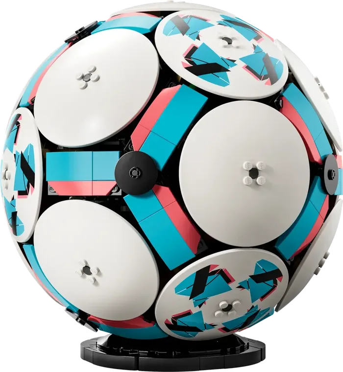 LEGO 43019 Ballon de football - prix et où acheter | Brick Broker