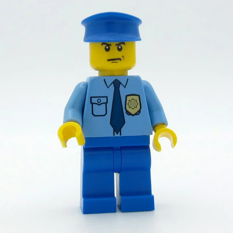 Policeman, Medium Blue Shirt with Badge and T… — minifigurine LEGO | Brick Broker